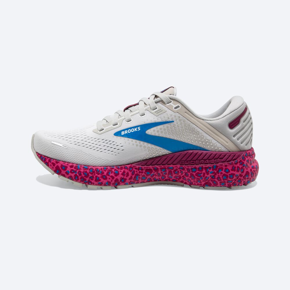 Brooks Adrenaline GTS 22 παπουτσια για τρεξιμο γυναικεια ασπρα | GR138576