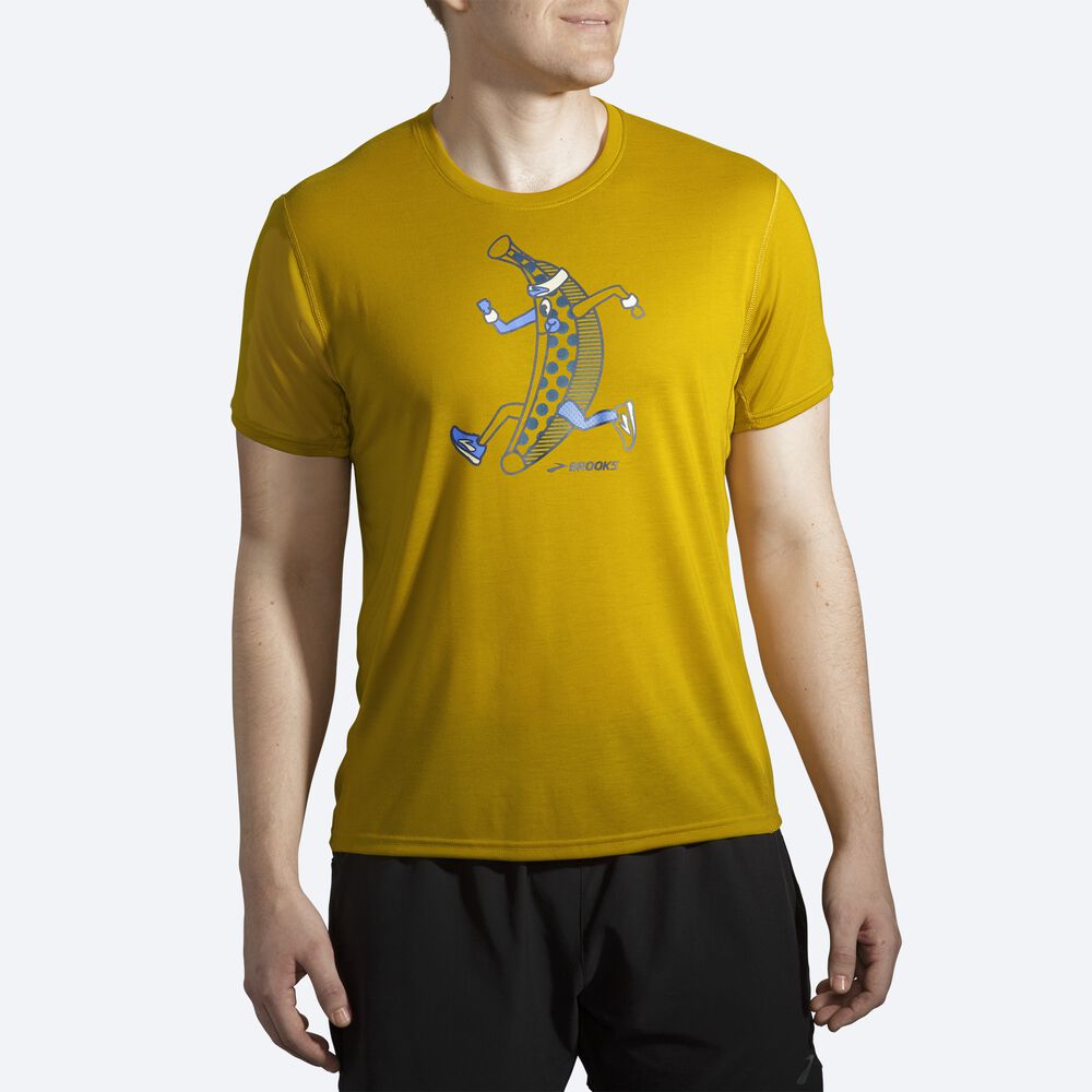 Brooks Distance σταμπεσ Short Sleeve μπλουζακια ανδρικα χρυσο χρωμα | GR407891