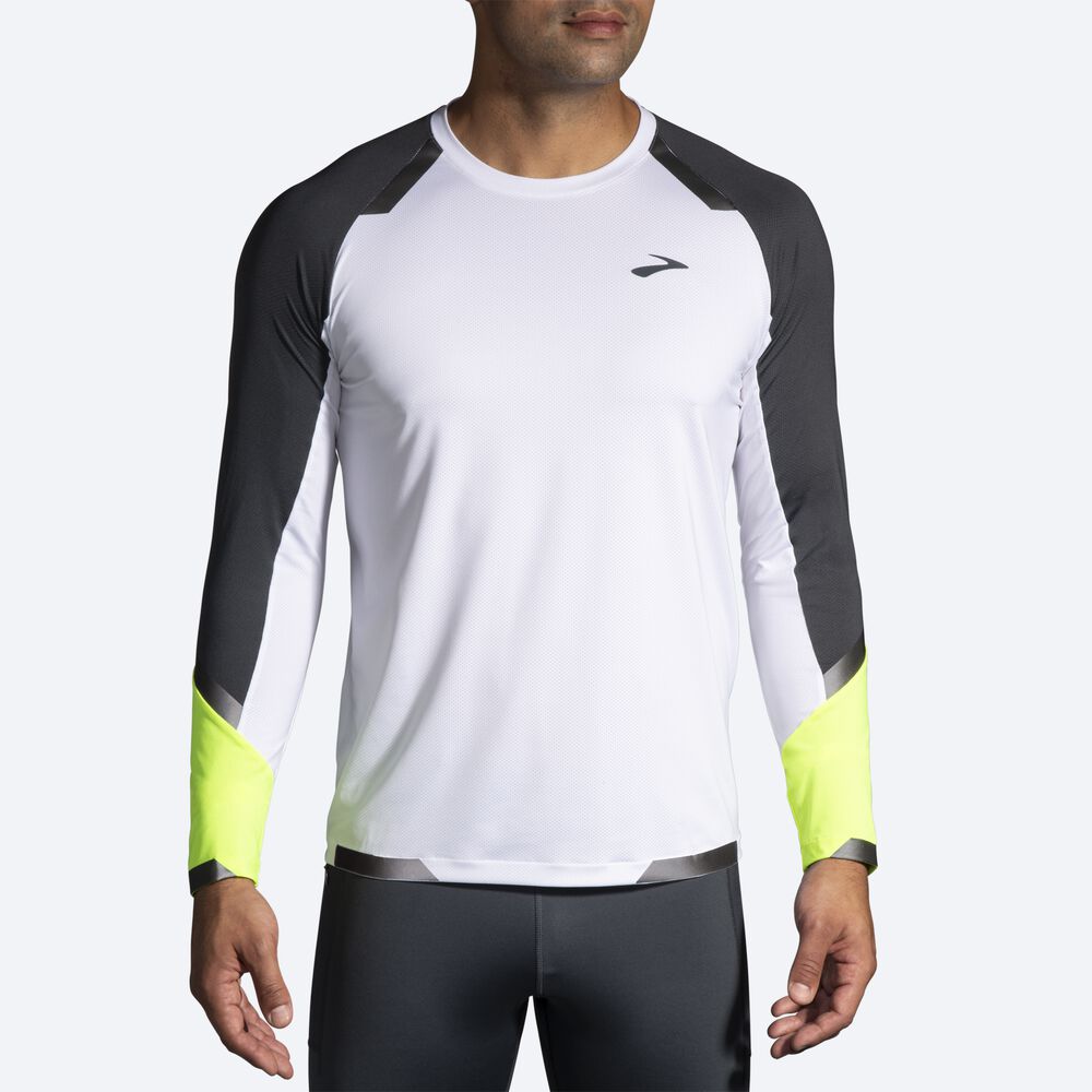 Brooks Run Visible Long Sleeve μπλουζακια ανδρικα ασπρα | GR281470